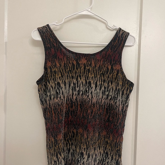 Vintage Flames Biker Sparkly Black Red Patterned Tank Top - Picture 4 of 4
